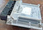Bild in die Galerieansicht laden, BMW X3 E83 2007 DIESEL AUTO Engine control unit module ECU DDE 7811999