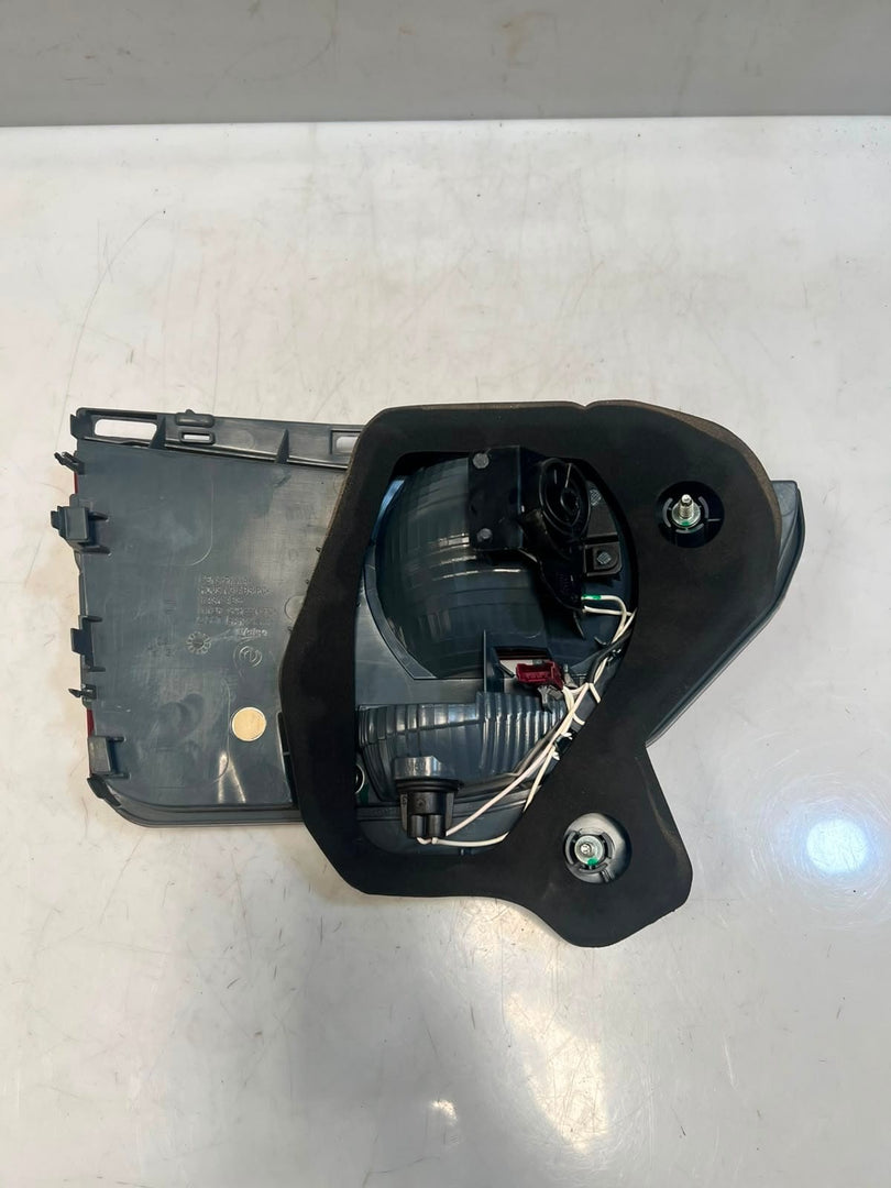 2010-2013 BMW 535i 5 Series F07 GT REAR Tail Light SET 7199638 7199637 OEM