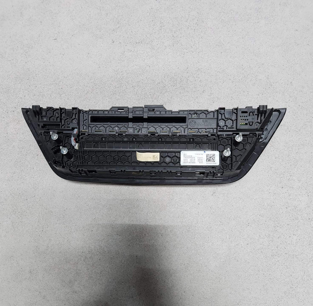 BMW Climate Control Panel 6834435 5 Series G30 G31