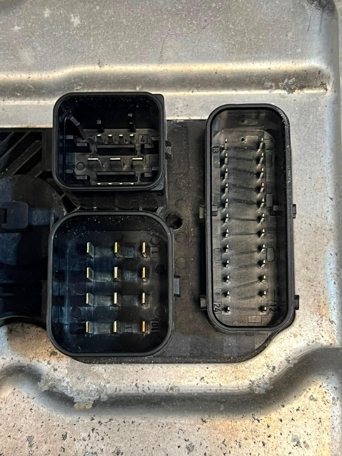 2014 BMW 116i 1' F20 N13 Engine Control Unit ECU SET DME + FEM + 1KEY 8638198
