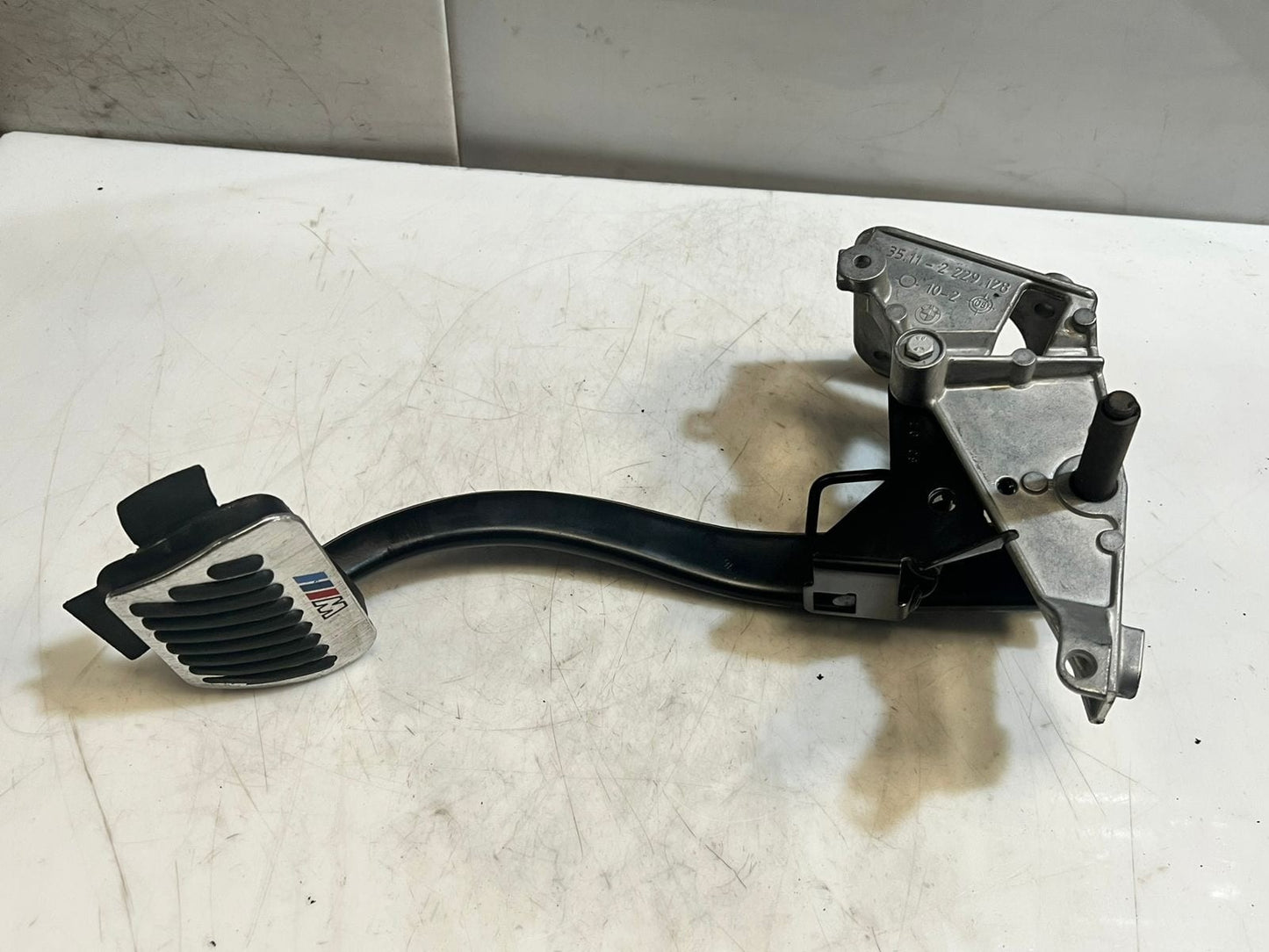 2009-2016 BMW Z4 Series E89 Brake Pedal Assembly 6785885 OEM