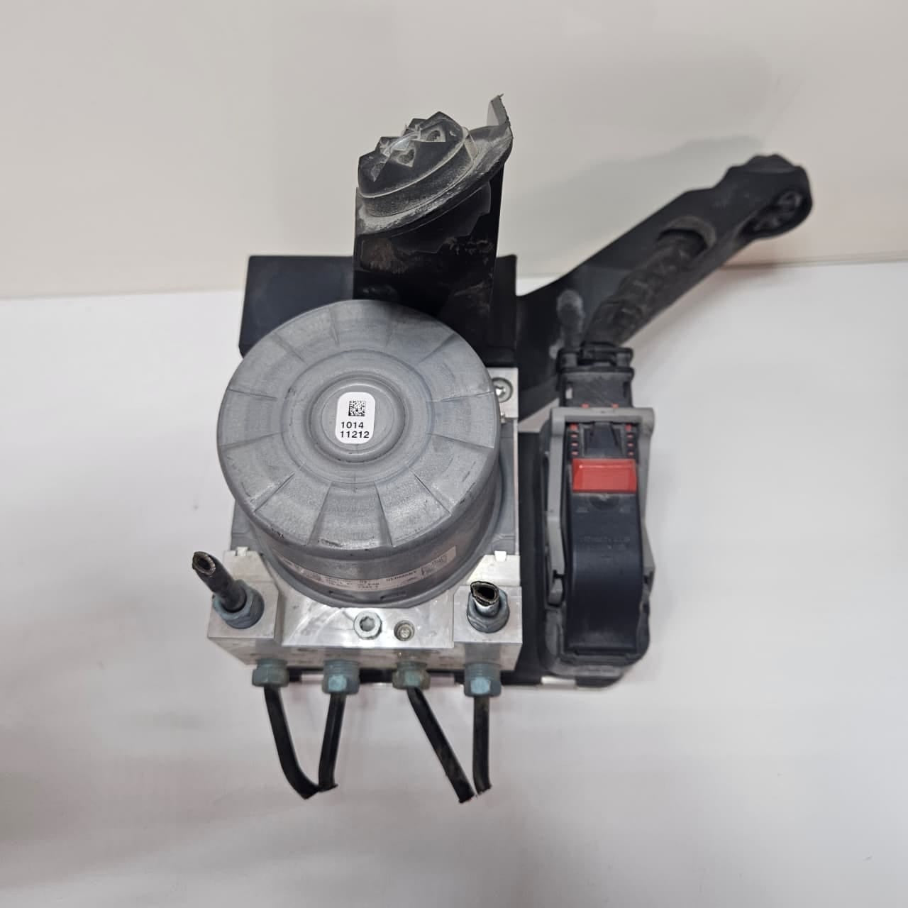 2019 BMW 1 2 Series F40 F44 118i ABS Control Module 5A2EBA9 USED