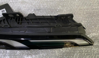OEM 2023-2024 BMW 7 SERIES G70 RIGHT DRL DAYTIME RUNNING LIGHT LED 9450080
