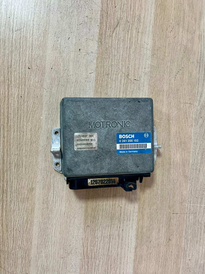 BMW E30 320i E34 520i M20 M20B20 Engine Control Unit ECU DME 0261200152 1714997
