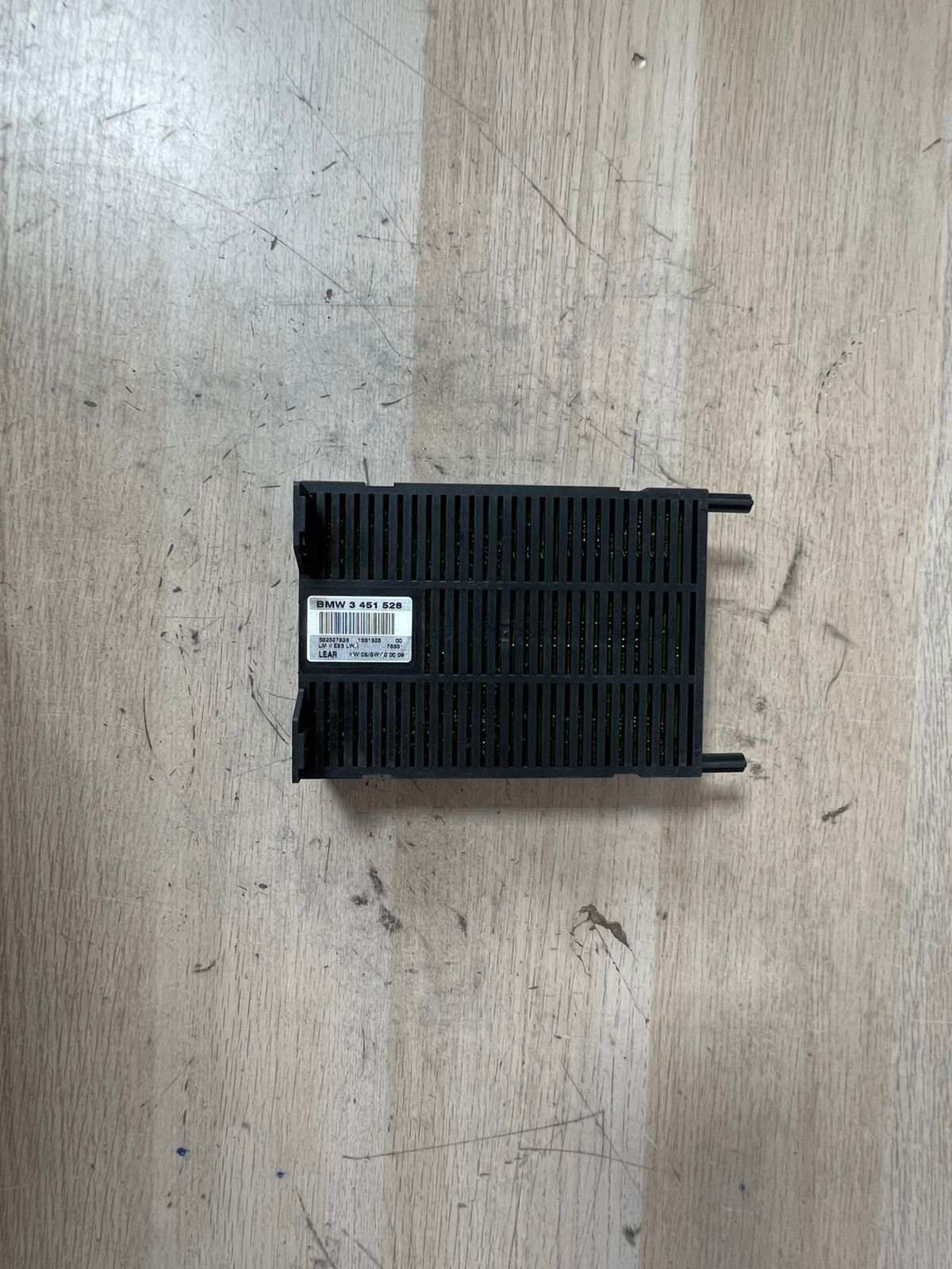 2007-2010 BMW X3 E83 Headlight faceLight Control Module 3451528