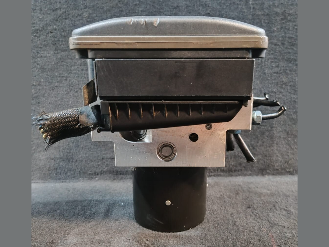 BMW F01 F02 DSC ANTI LOCK BREAKING SYSTEM Hydraulic  Pump Unit Module - 6795069