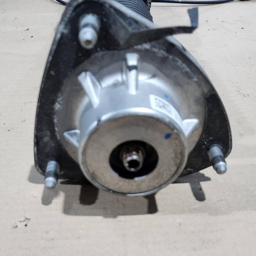 2014-2018 BMW X5 Rear Shock Absorber 6867867 X5 F15 and X6 F16