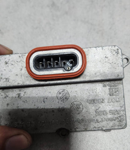 1998-2004 Mercedes-Benz SLK230 Xenon Headlight Ballast Control Unit 00829000