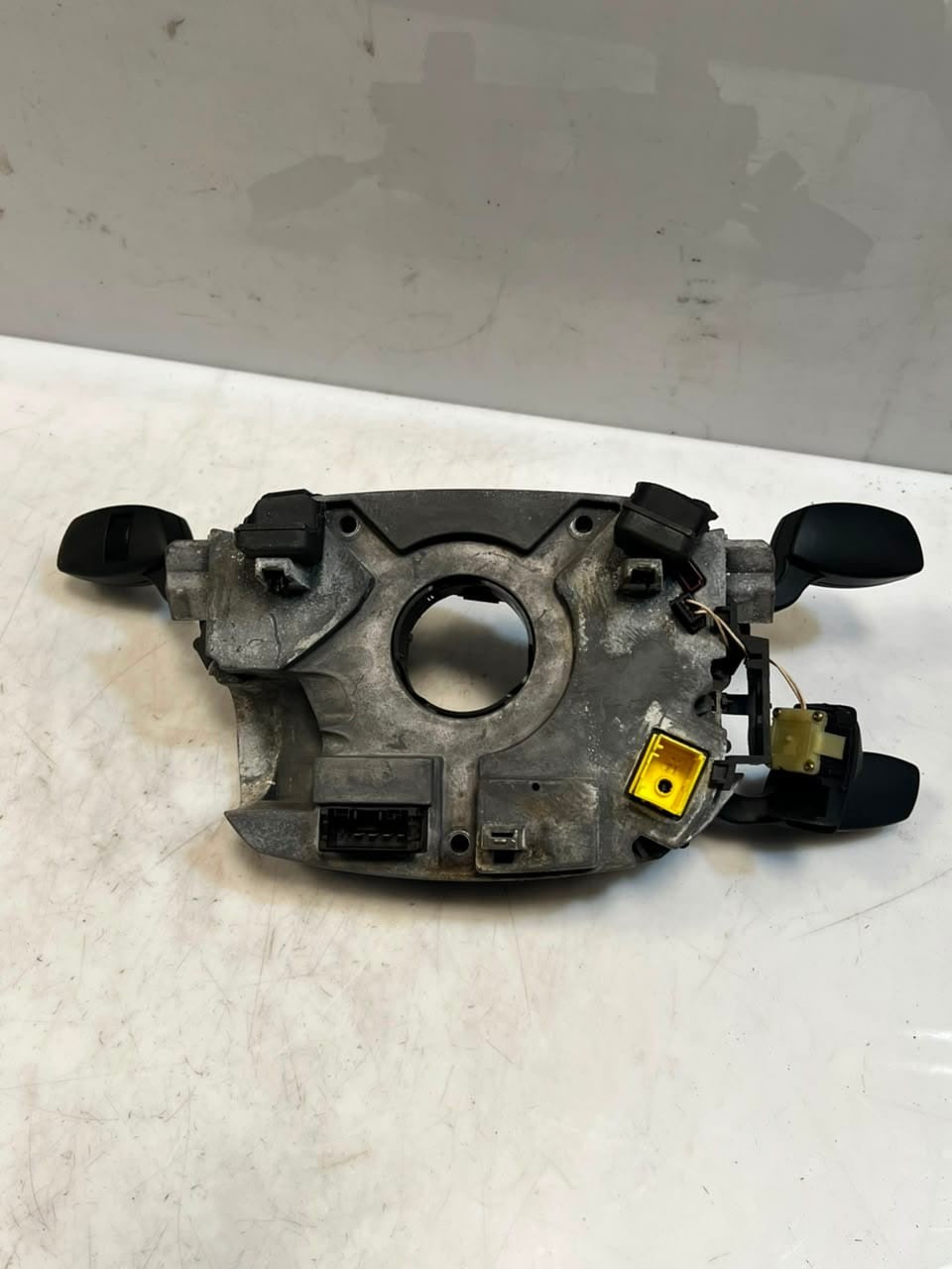 2003-2010 BMW 5 Series E60 E61 6' E63 E64 Steering Column Switch Stalk 6945093