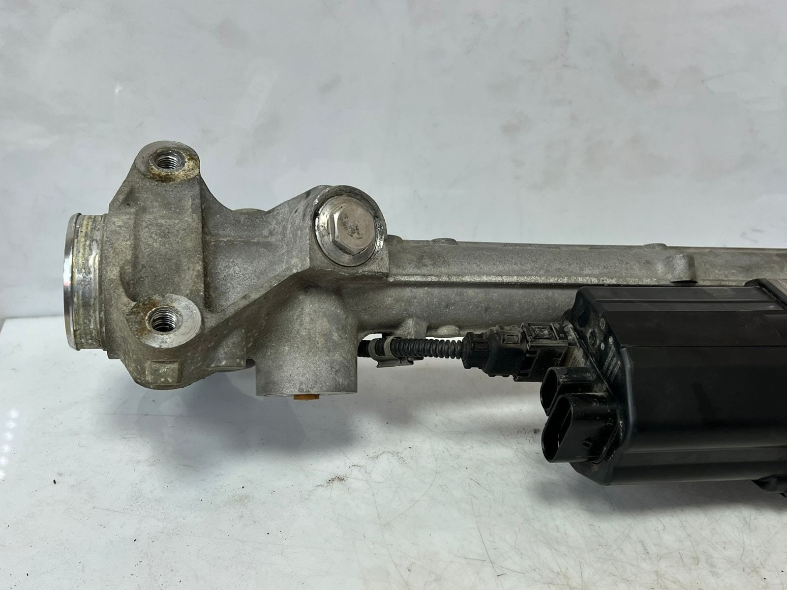 2011-2017 BMW X3 Electric Power Steering Rack 6874314 X3 F25 and X4 F26 LHD