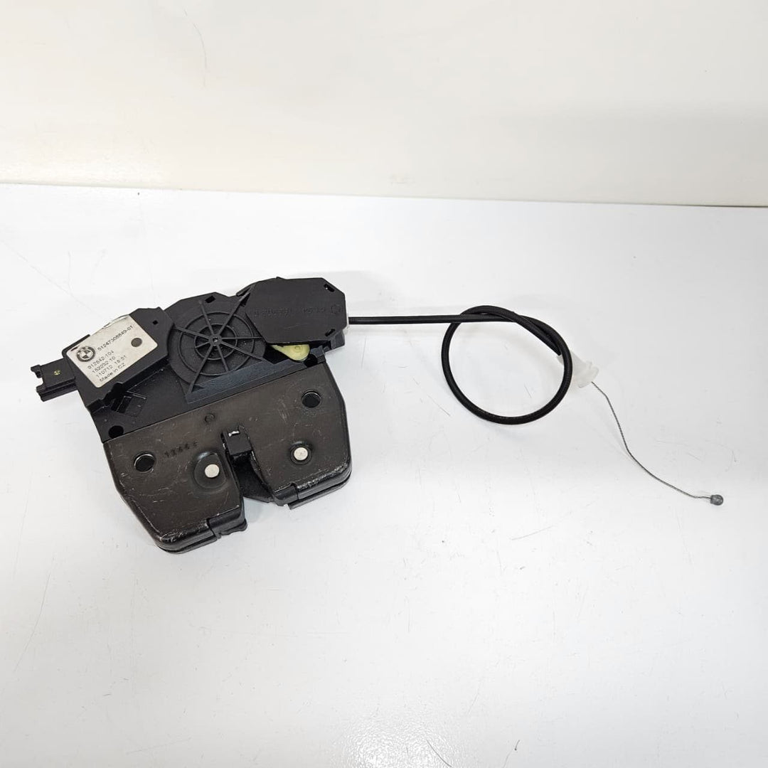 2007-2013 BMW X5 E70 Trunk Lid Lock Actuator 7308849