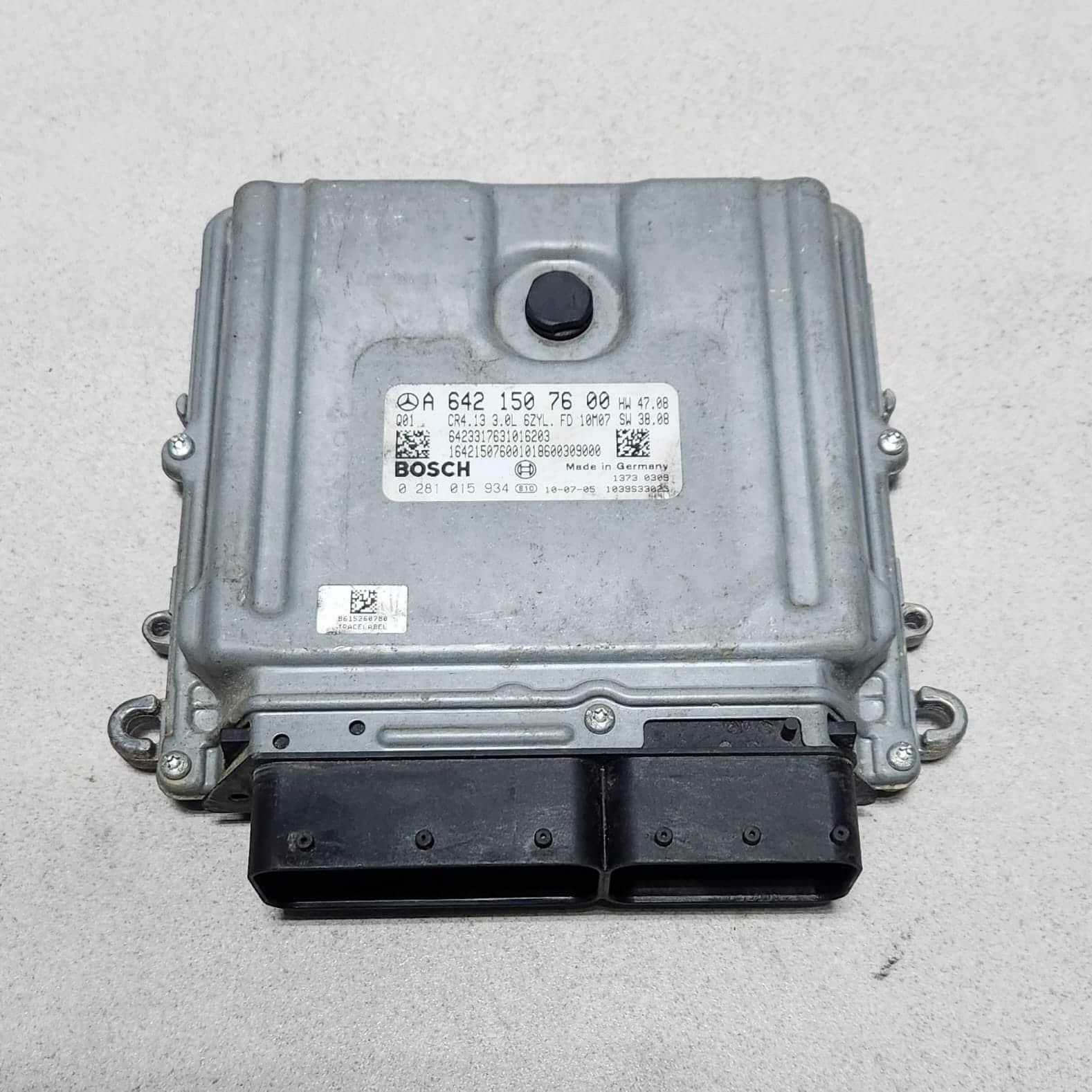 Benz Engine Control Unit A6421507600 320 CDI 350 CDI 3.0L 6 ZYL DIESEL ECU