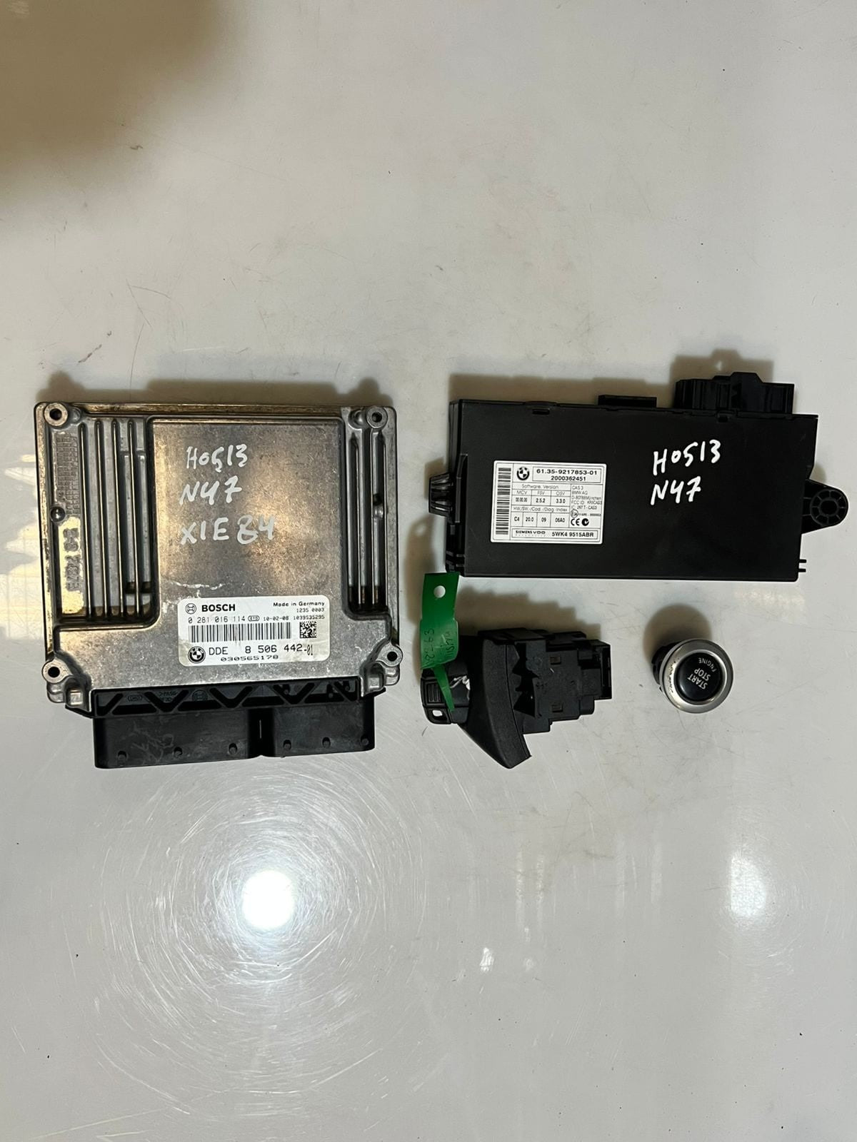 2010-2015 BMW X1 E84 N47 Engine Control Unit ECU SET DDE+ CAS3+ 1KEY 8506442