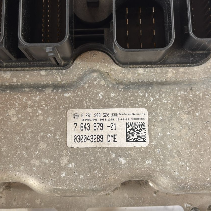 BMW F30 F31 F10 F11 F25 N20 ENGINE ECU ONLY DME 7643979