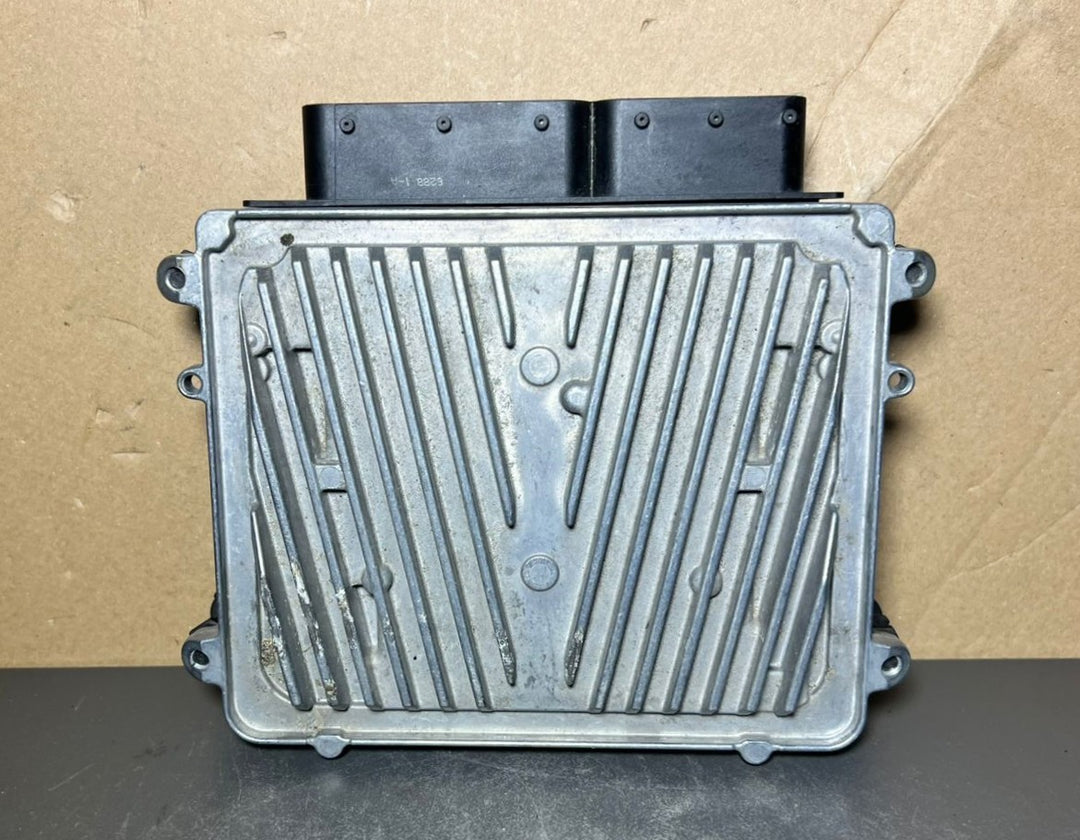 03-06 Mercedes W203 C-Class Engine Control Module Unit ECM ECU A272 1531092 OEM
