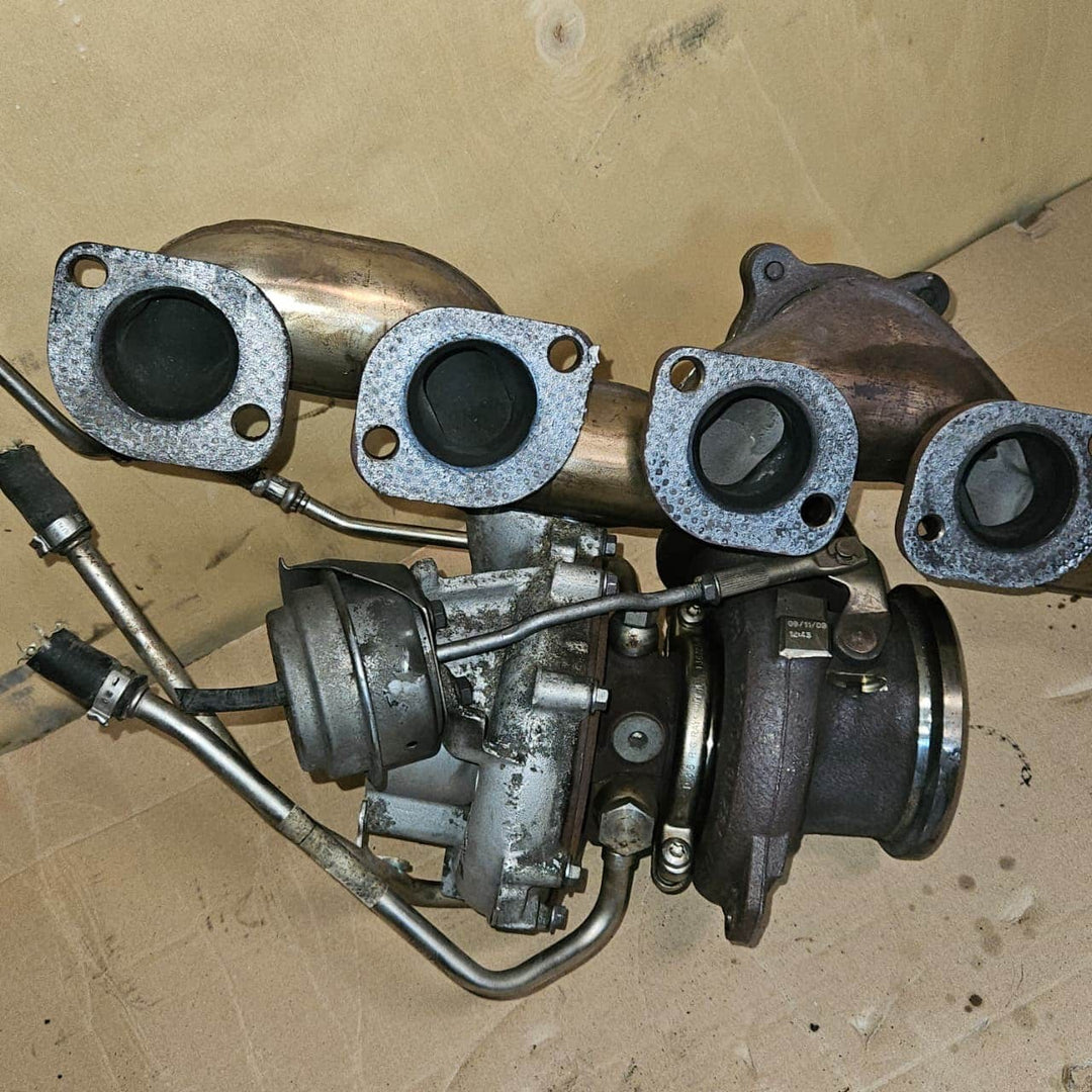 4583061-2010-2015 BMW F02 760Li N74 Engine Turbocharger 