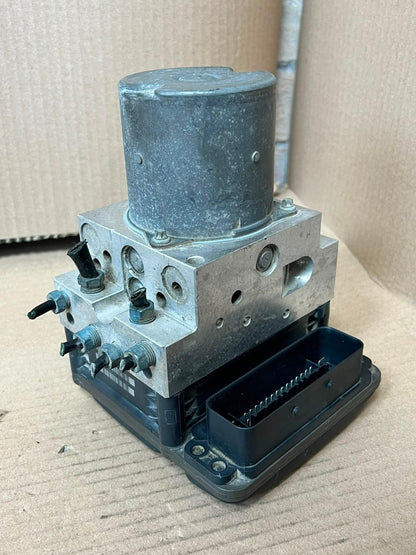 2008-2010 BMW E6X 535i 5 Series E60 520d Abs Pump Control Module 6783360 OEM