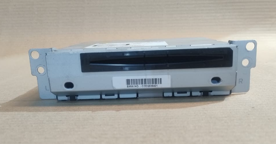 BMW F10 SERIES HEAD UNIT OEM CD-MID AUDIO RADIO- 9248364