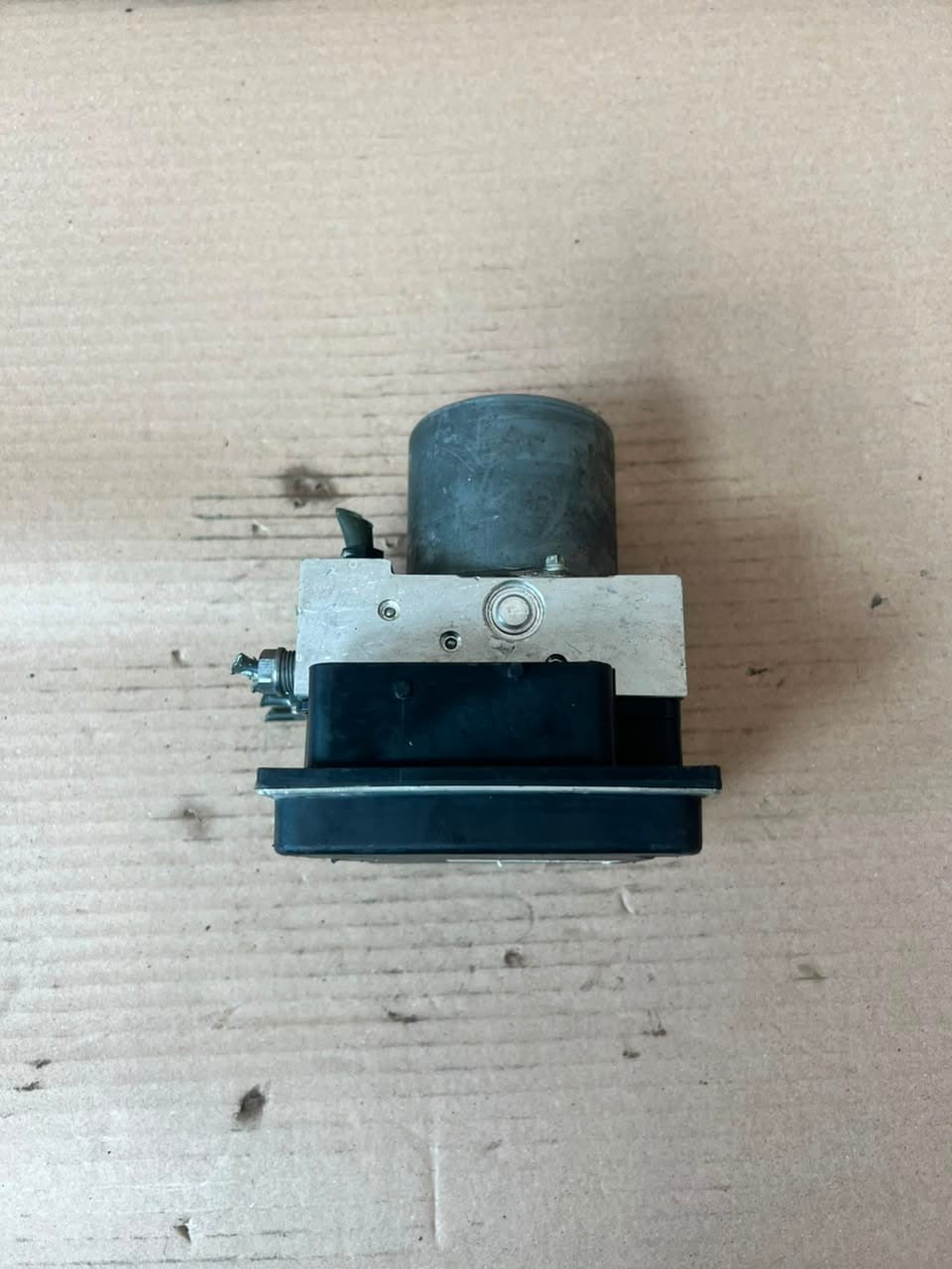 2000-2006 BMW X5 E53 Abs Pump And Control Module 6773012 OEM