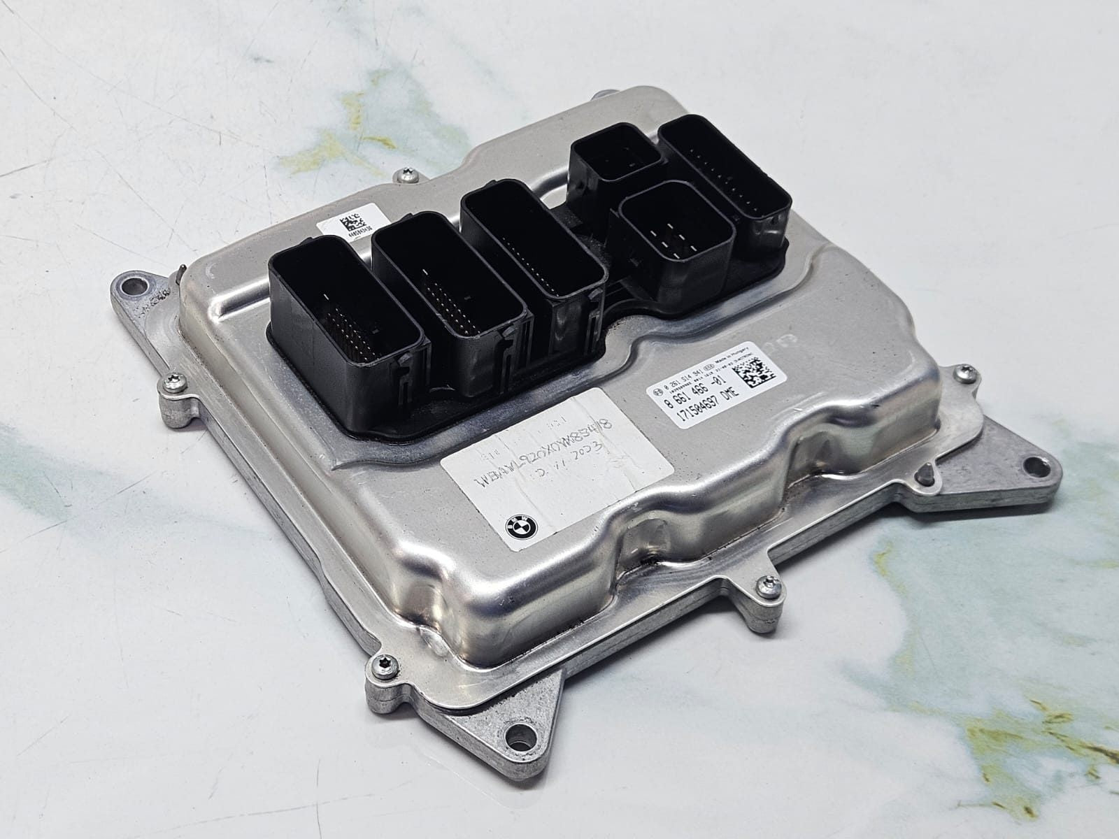 BMW X1 20i E84 N20 ENGINE CONTROL UNIT ECU ONLY DME 8661466 OEM