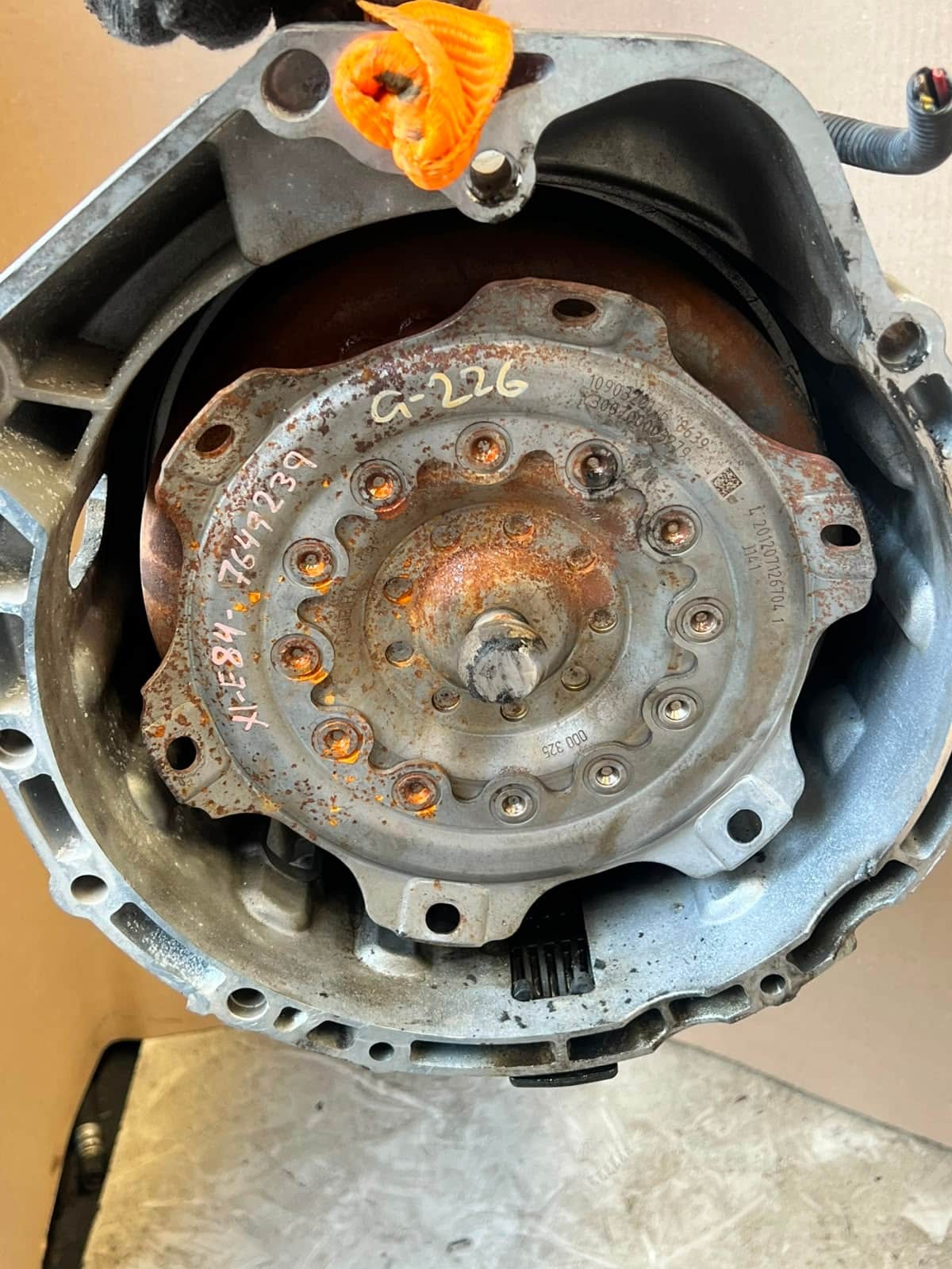 2010-2015 BMW X1 E84 20i N20 8HP45 Automatic Transmission Gearbox 7640269