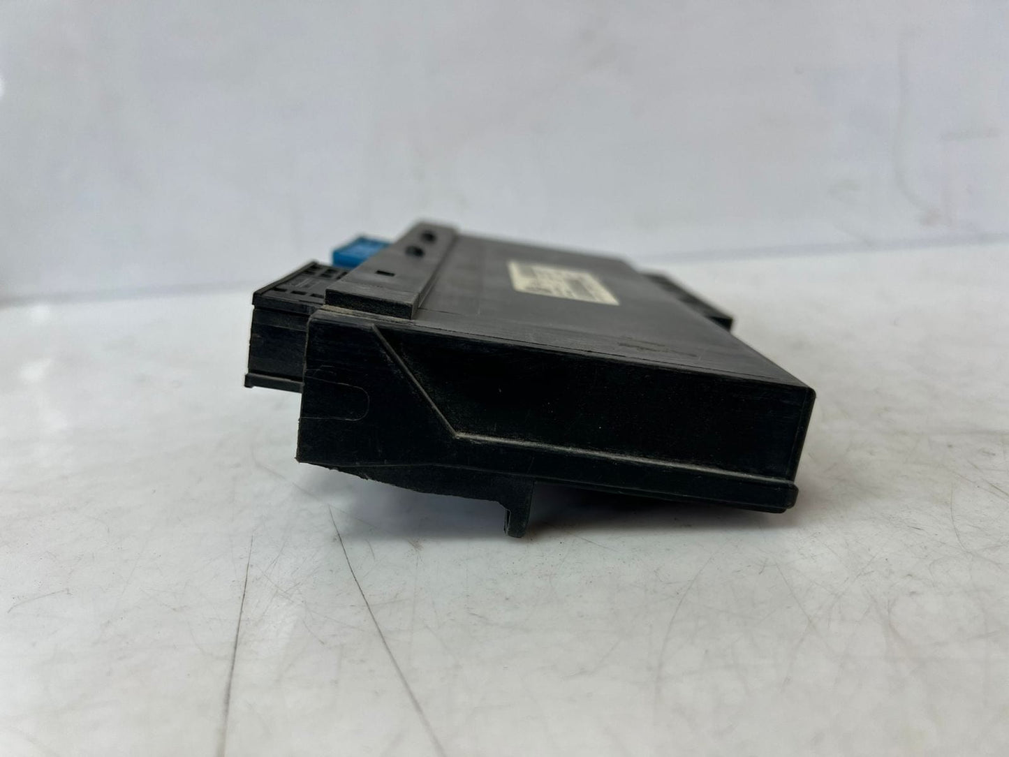 2007-2013 BMW 328i E90 3 Series 330i, and 335i Body Control Module 9134480 OEM