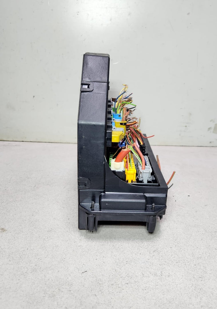 2009-2016 Mercedes-Benz E350 Fuse Box A2129004500 W212 E-Class