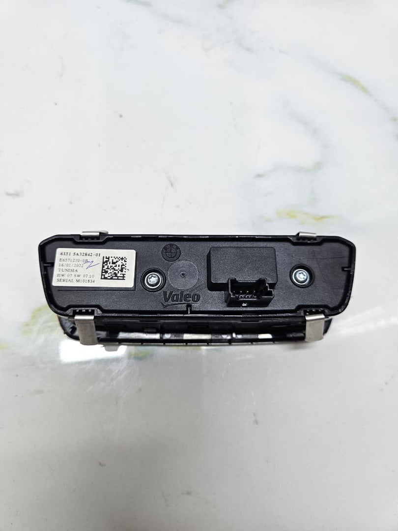 BMW X5 G7 Headlight Switch Control Unit 5A32842 OEM