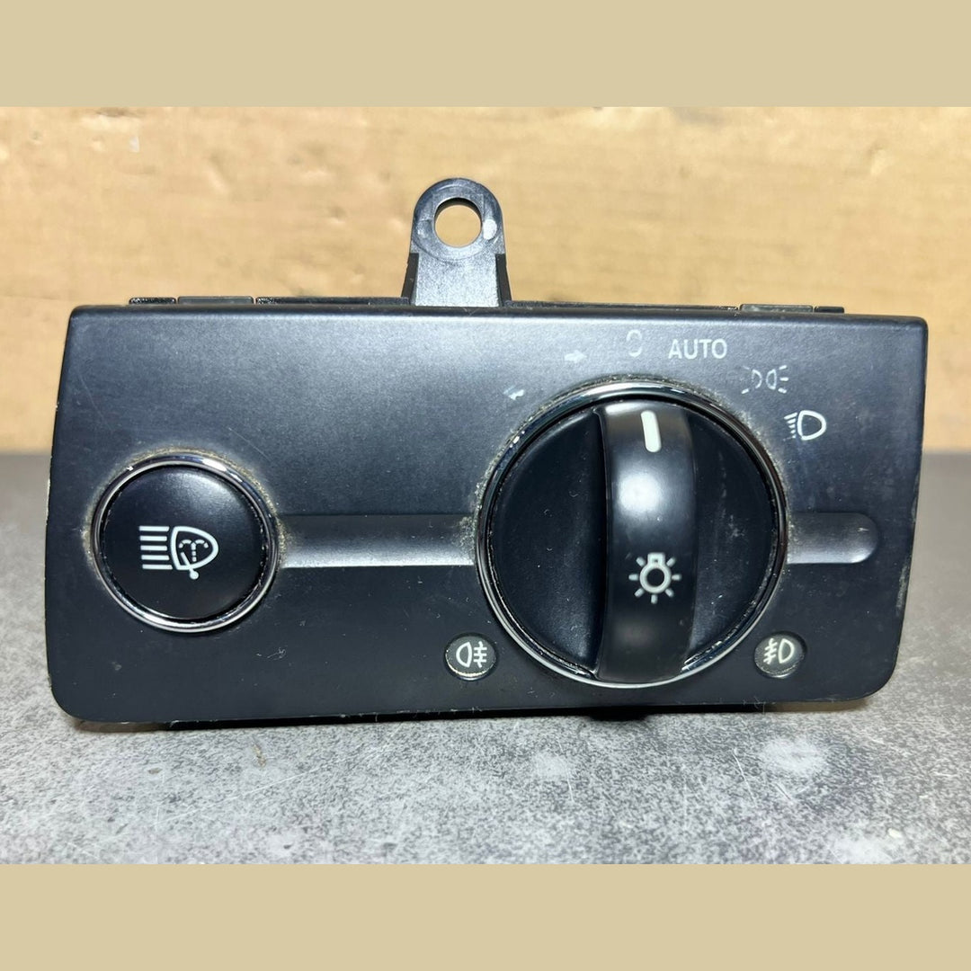 03-09 Mercedes-Benz W211 E-Class Headlight Switch Control Unit A211 5450404 RHD