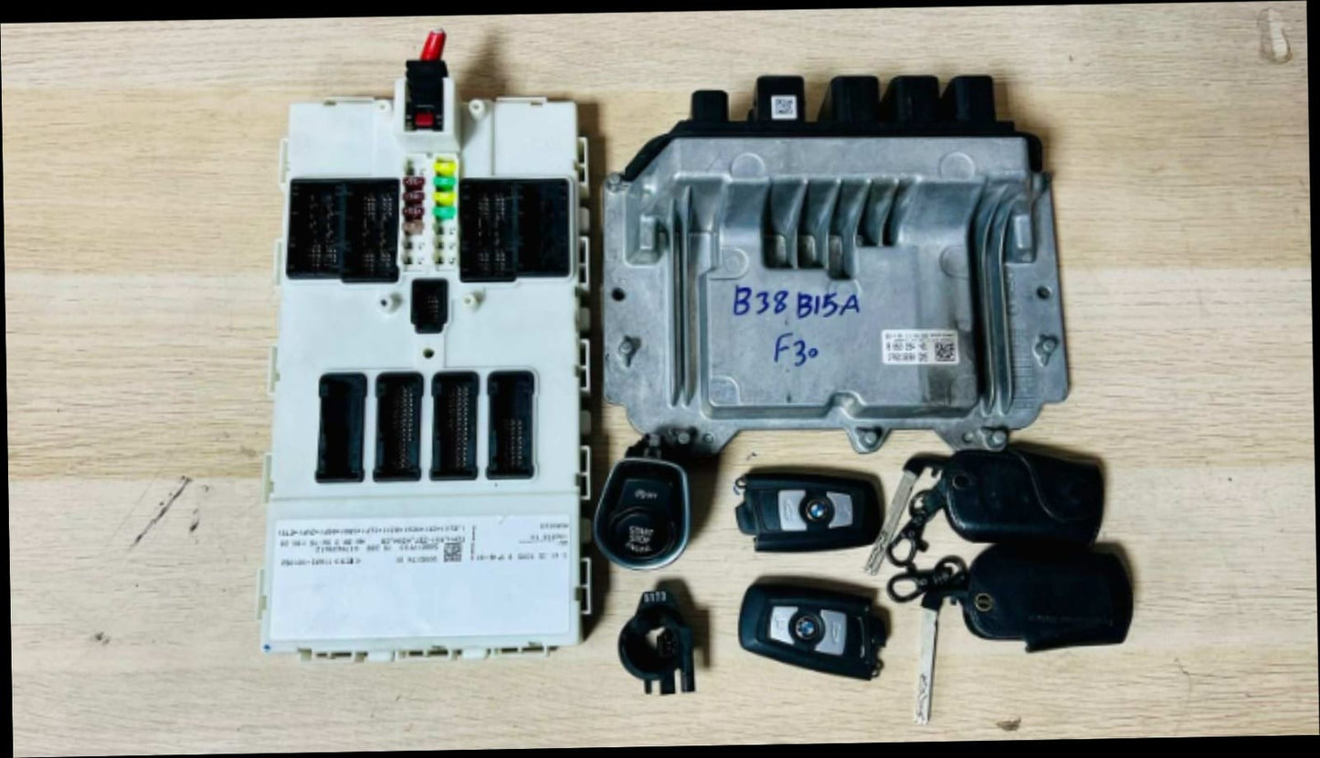 BMW Engine Control Unit 8663284 F30 318i B38 2009 ECU SET RHD 2017