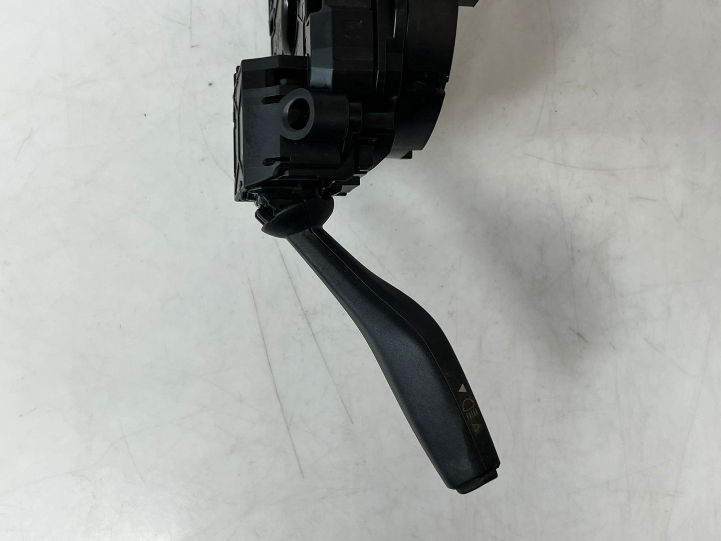 11-18 BMW X3 F15 F25 F48 Steering Column Clock Spring Switch Assembly 9330569 