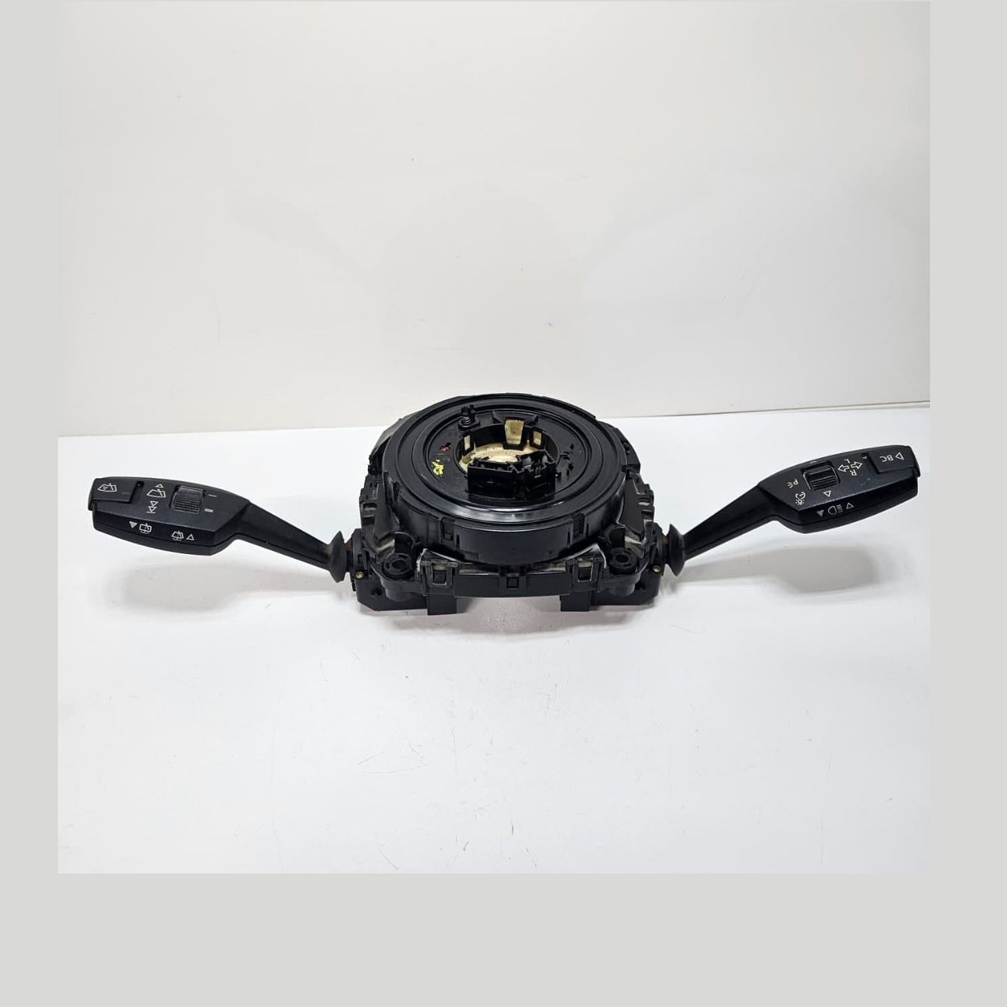 OEM BMW E81, E87 E91 Switch Cluster Steering Column 6989586