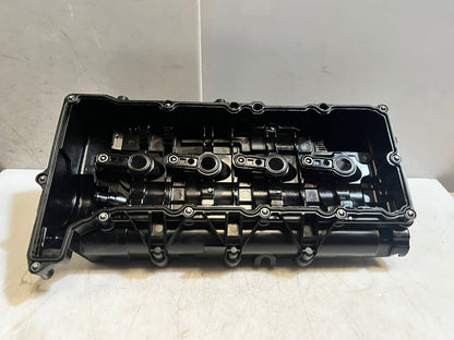 2011-2016 Mini Cooper R55-R59 Countryman R60 R61 N47 Cylinder Head Cover 8589943