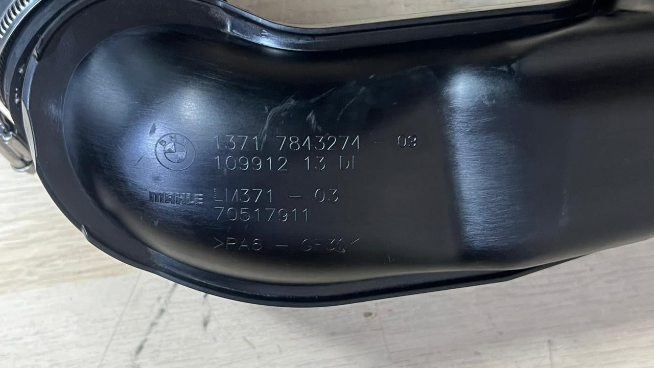 2012-2016 BMW M5 4.4L - Intake Manifold 7843274 RIGHT