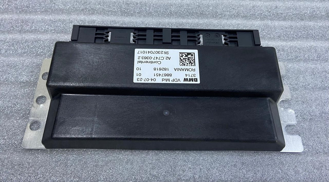 OEM BMW X5 G05 ACTIVE SUSPENSION COMPUTER CONTROL MODULE 8867451