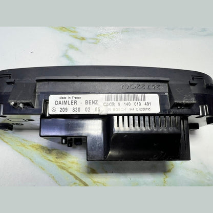 2001-2004 Mercedes C200 Air Conditioning Control Unit A2098300285 W203 C-Class a