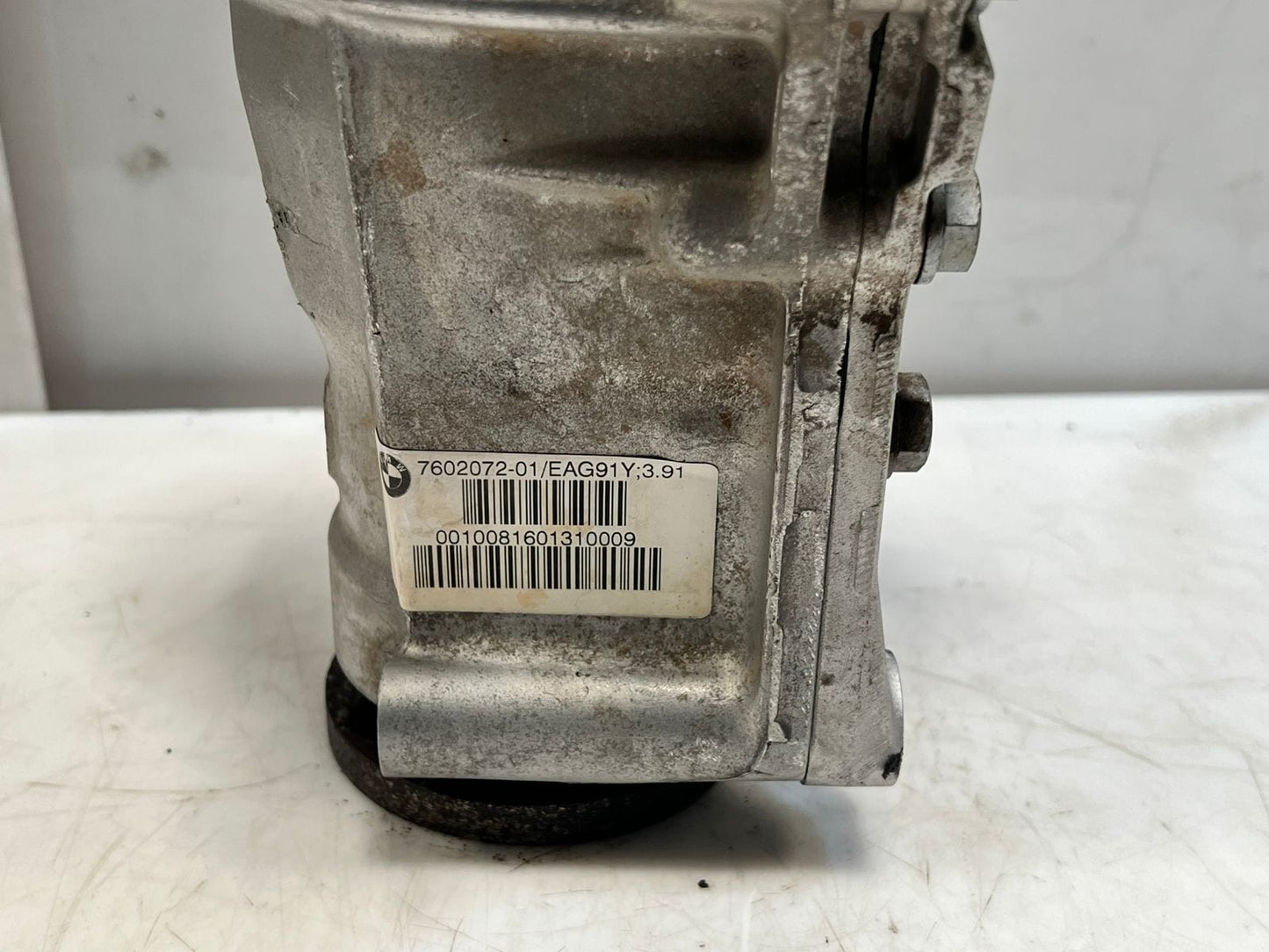 BMW E70 X5M and E71 X6M 4.4 V8 Front Differential Carrier 3.91 Ratio 7602072 OEM