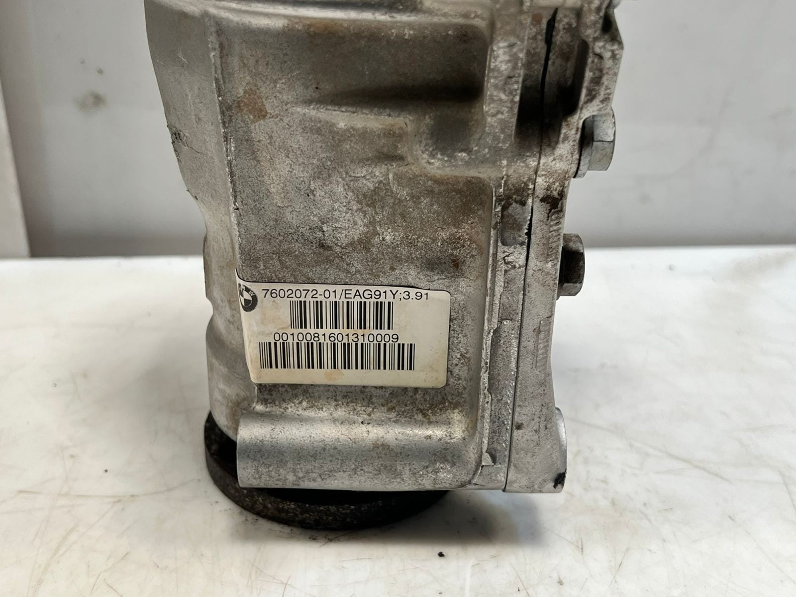 BMW E70 X5M and E71 X6M 4.4 V8 Front Differential Carrier 3.91 Ratio 7602072 OEM