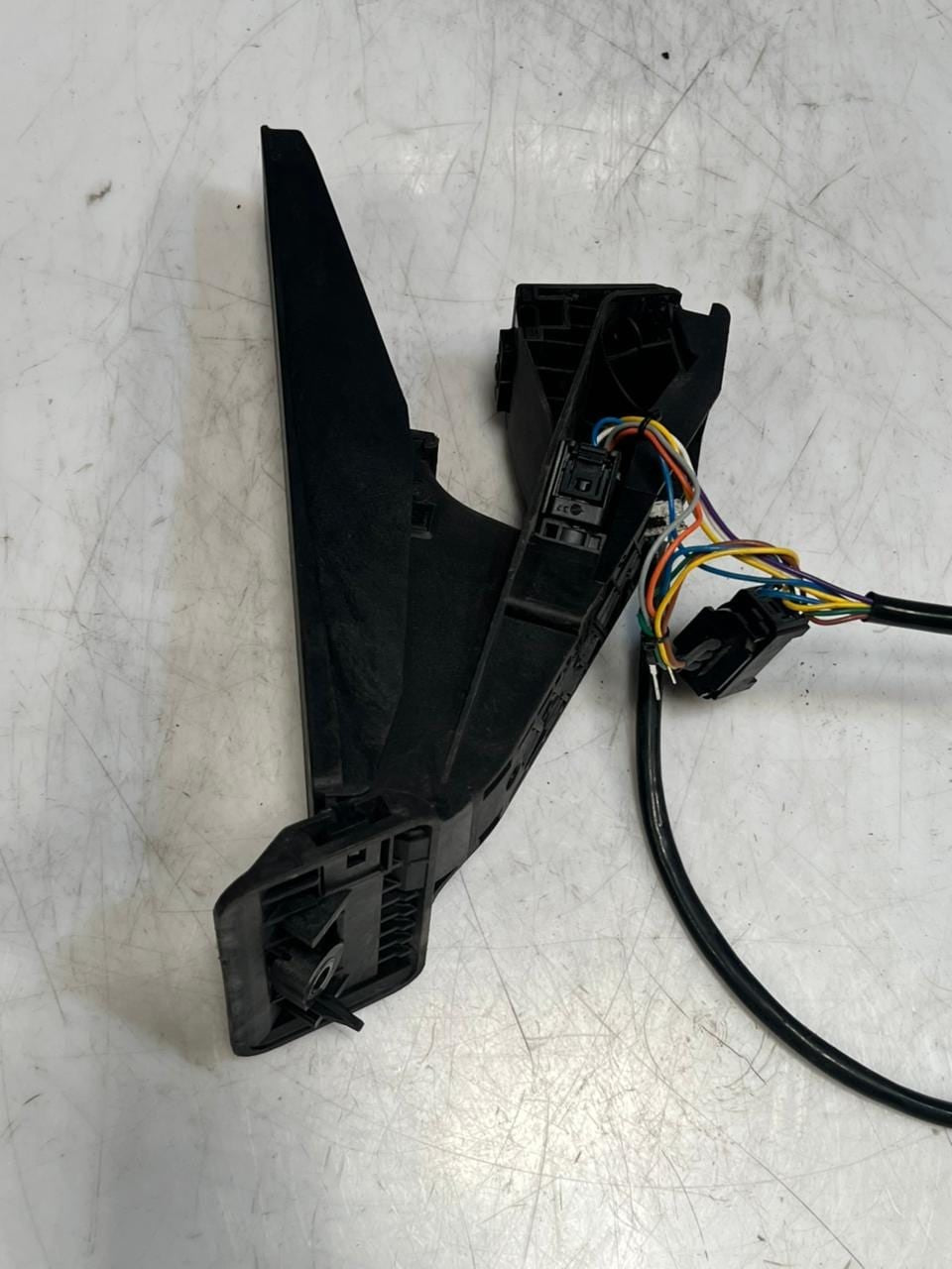 2007-2011 BMW 3 5 Series E90 E92 328i 335i F10 Accelerator Pedal 6789998 OEM