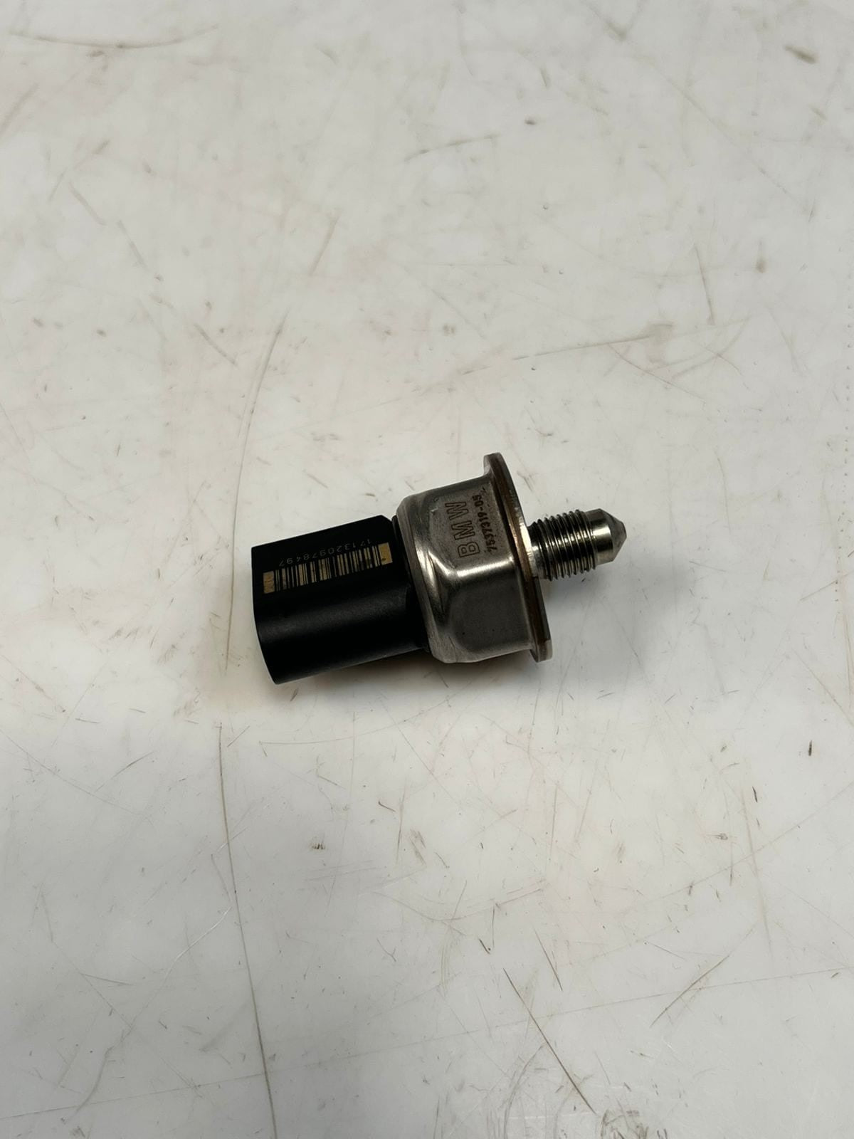 BMW 1 3 5 6 7 Series, X5, X6, Z4 Fuel Rail Pressure Sensor 7537319 OEM