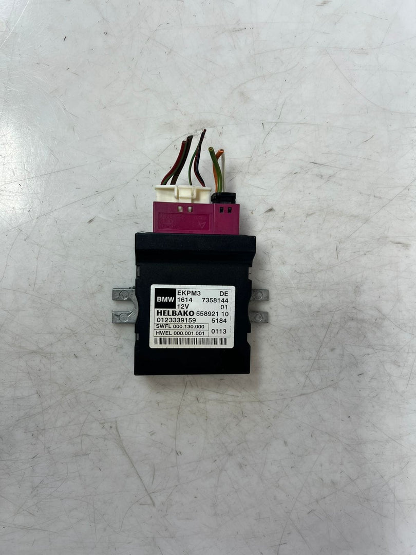 BMW F10 5 Series, 6 Series, 7 Series, and X3 Fuel Pump Control Module 7358144