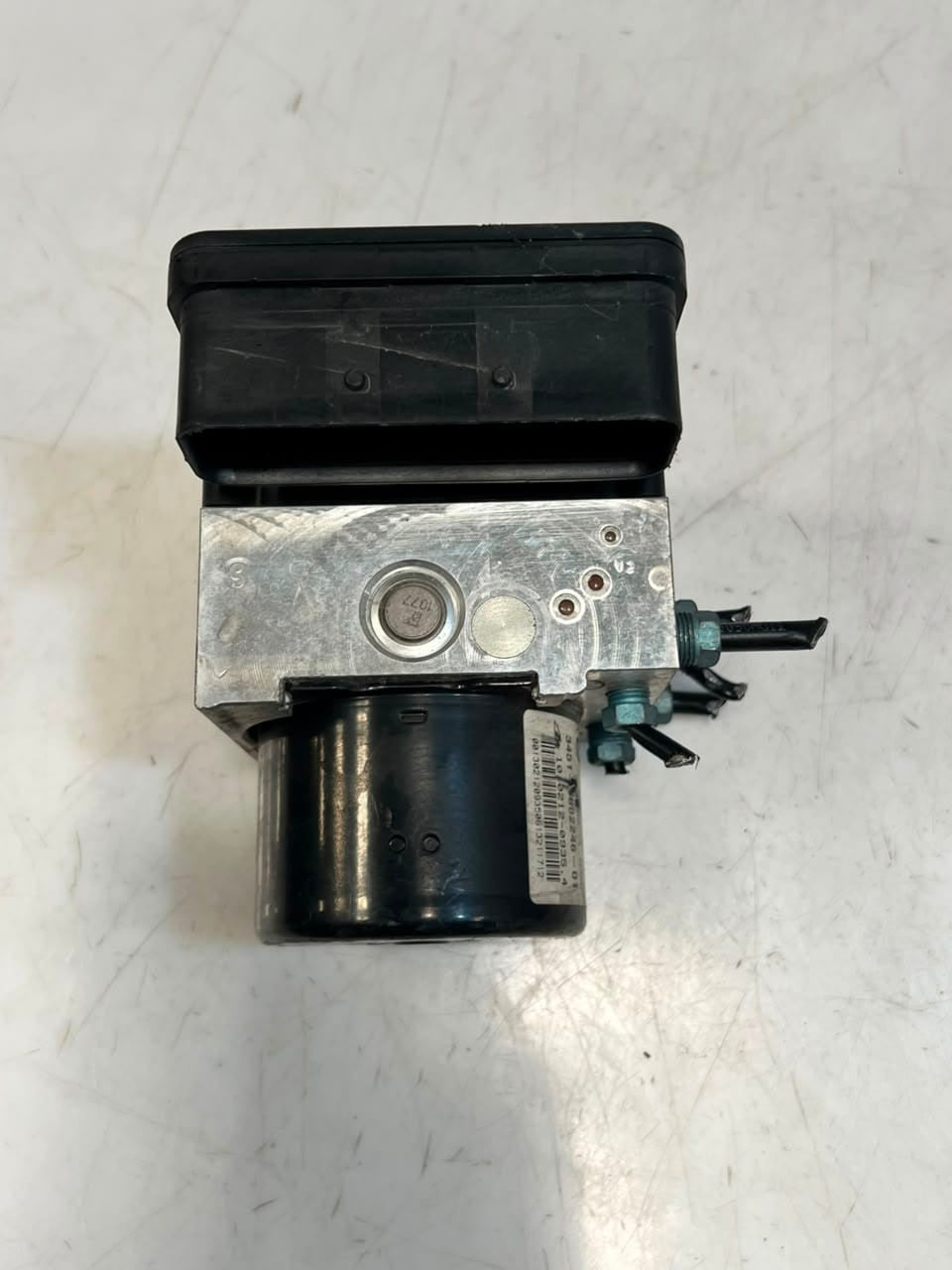 2013 BMW 320i 3' F30 F31 DSC HYDRAULIC ABS Pump Module 6862246 OEM