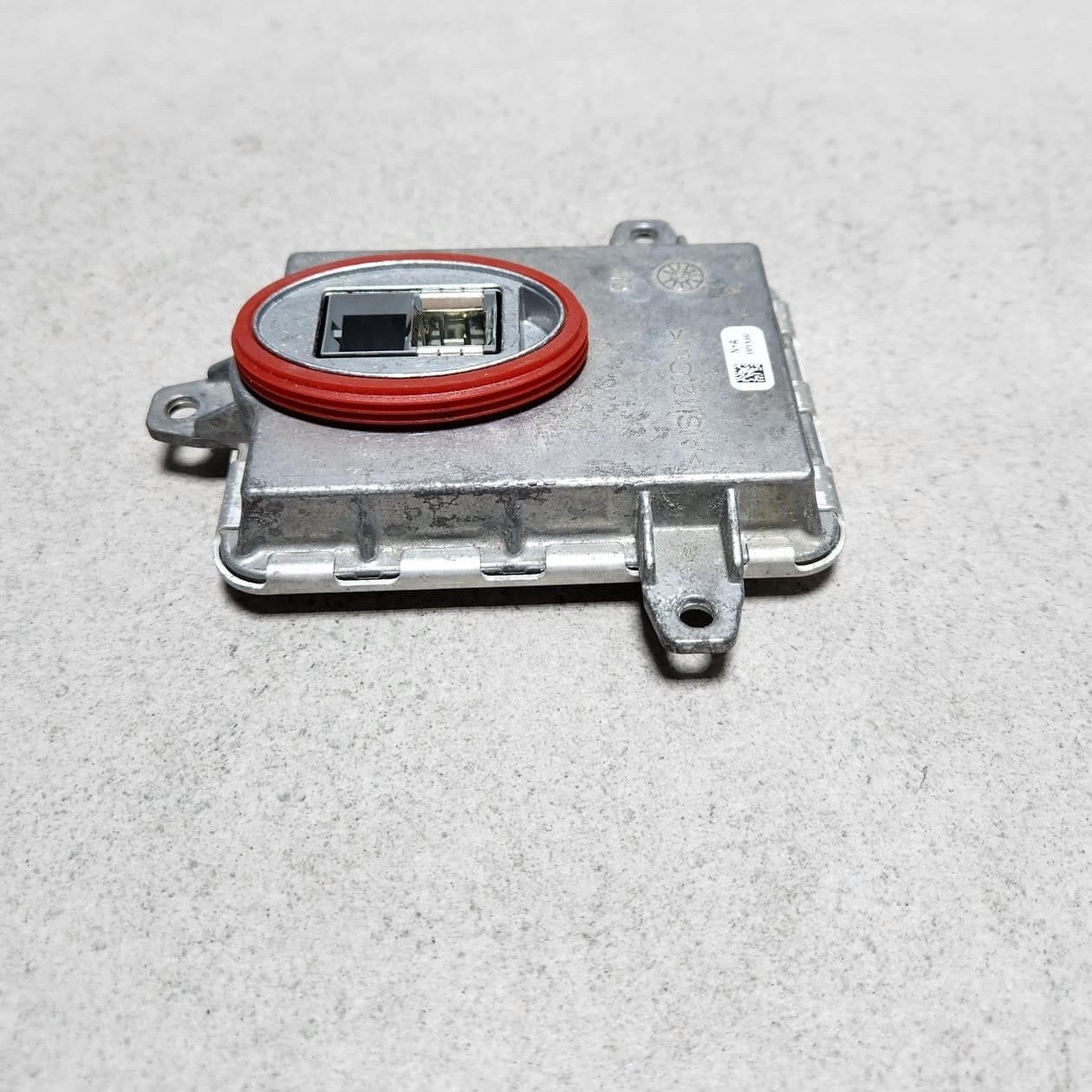 2014-2016 Mercedes-Benz CLA250 Xenon Headlight Ballast A2229003300