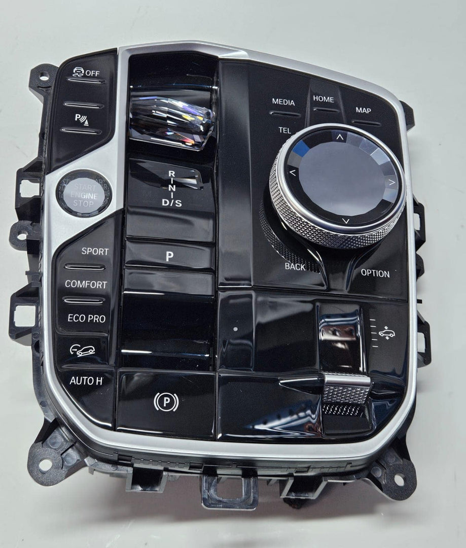 5A6AEE5-2022 BMW X7 G05 G06 Center Console Control Panel Gear Selector LHD OEM
