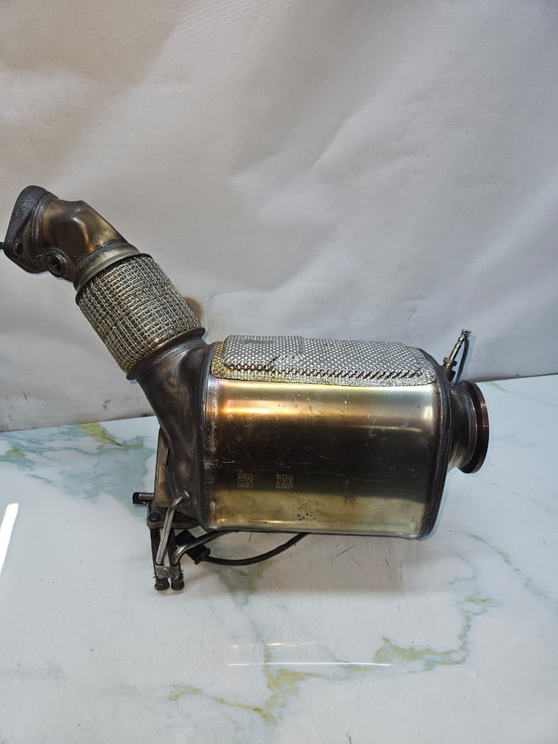 2014 BMW 5 Series G30 G31 X3 Diesel Particulate Filter 8581854 OEM