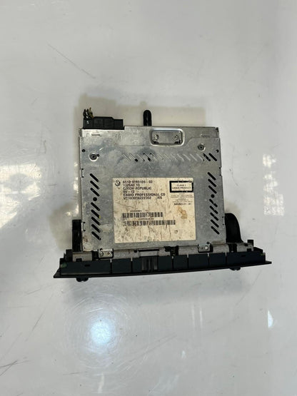 BMW X1 sDrive 18i E84 STERIO RECIVER MULTIMEDIA RADIO Player CD - 9289109