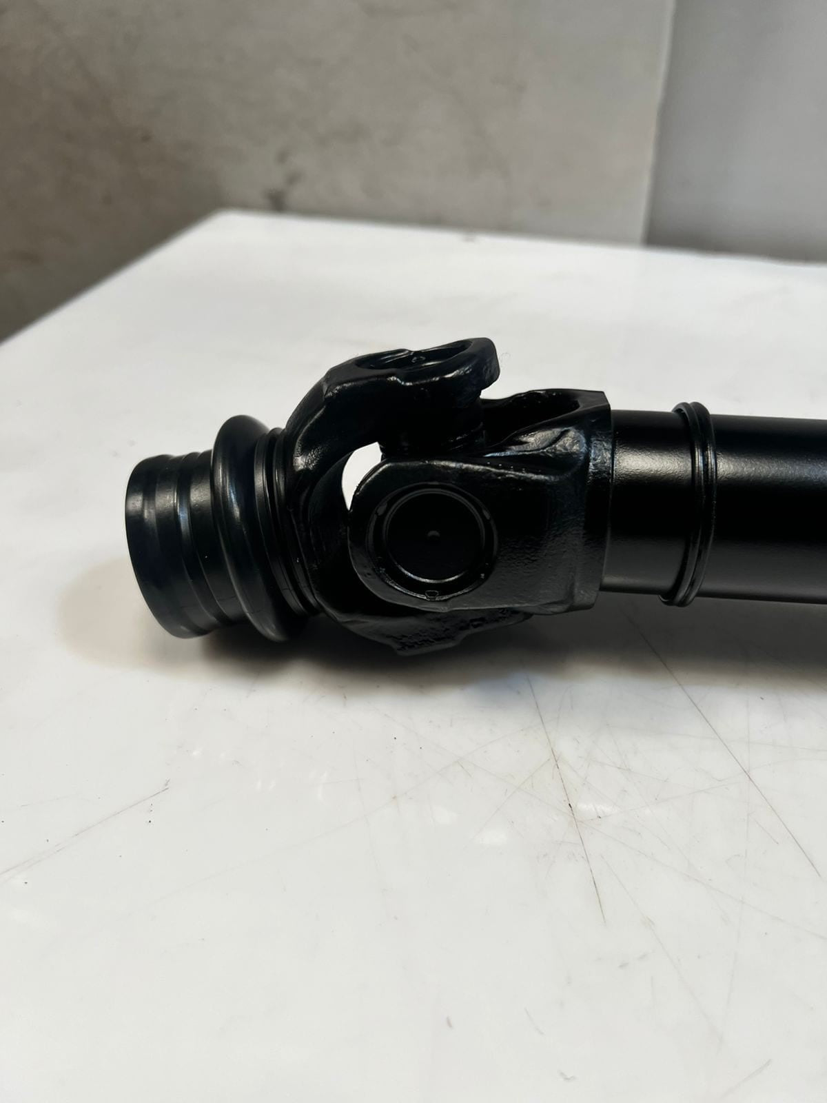 Genuine 2008-2019 BMW X5 F15 F16 F85 F86 E70 E71 Front Drive shaft 8605866 OEM