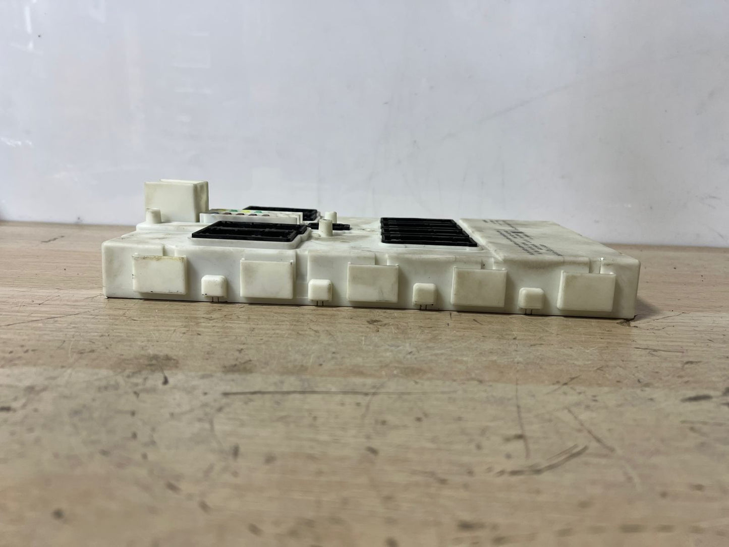2014 BMW F20, F22, F30, F32, F36, F80, F82 428i Front Electronic Module 9292647