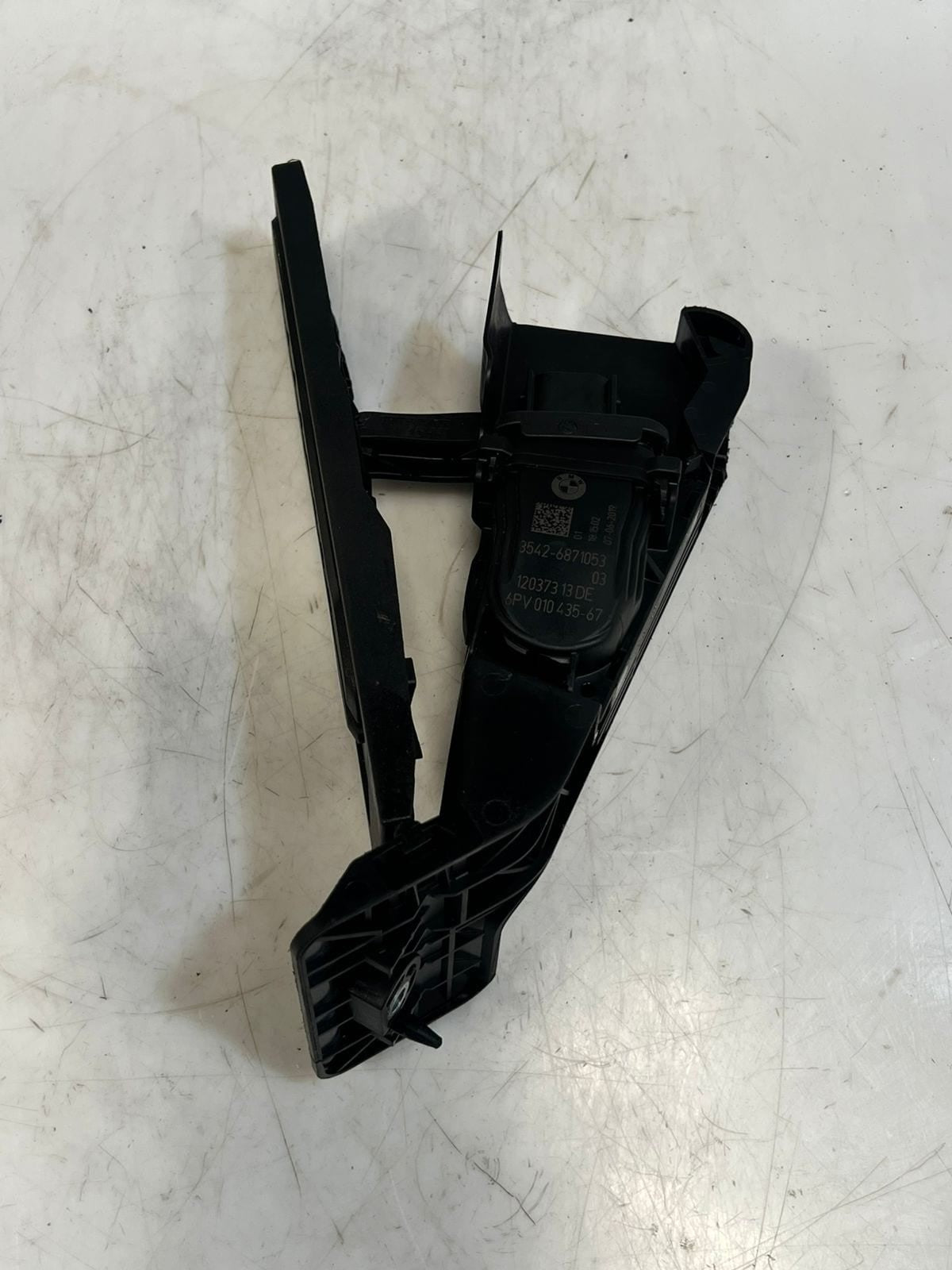 2019 BMW X7 5 Series G30 G07 Accelerator Throttle Pedal Module 6871053 OEM