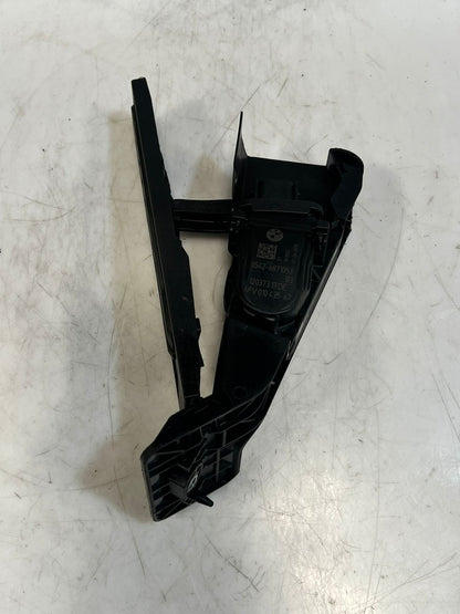 2019 BMW X7 5 Series G30 G07 Accelerator Throttle Pedal Module 6871053 OEM